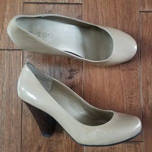 Beige Leather Pumps
